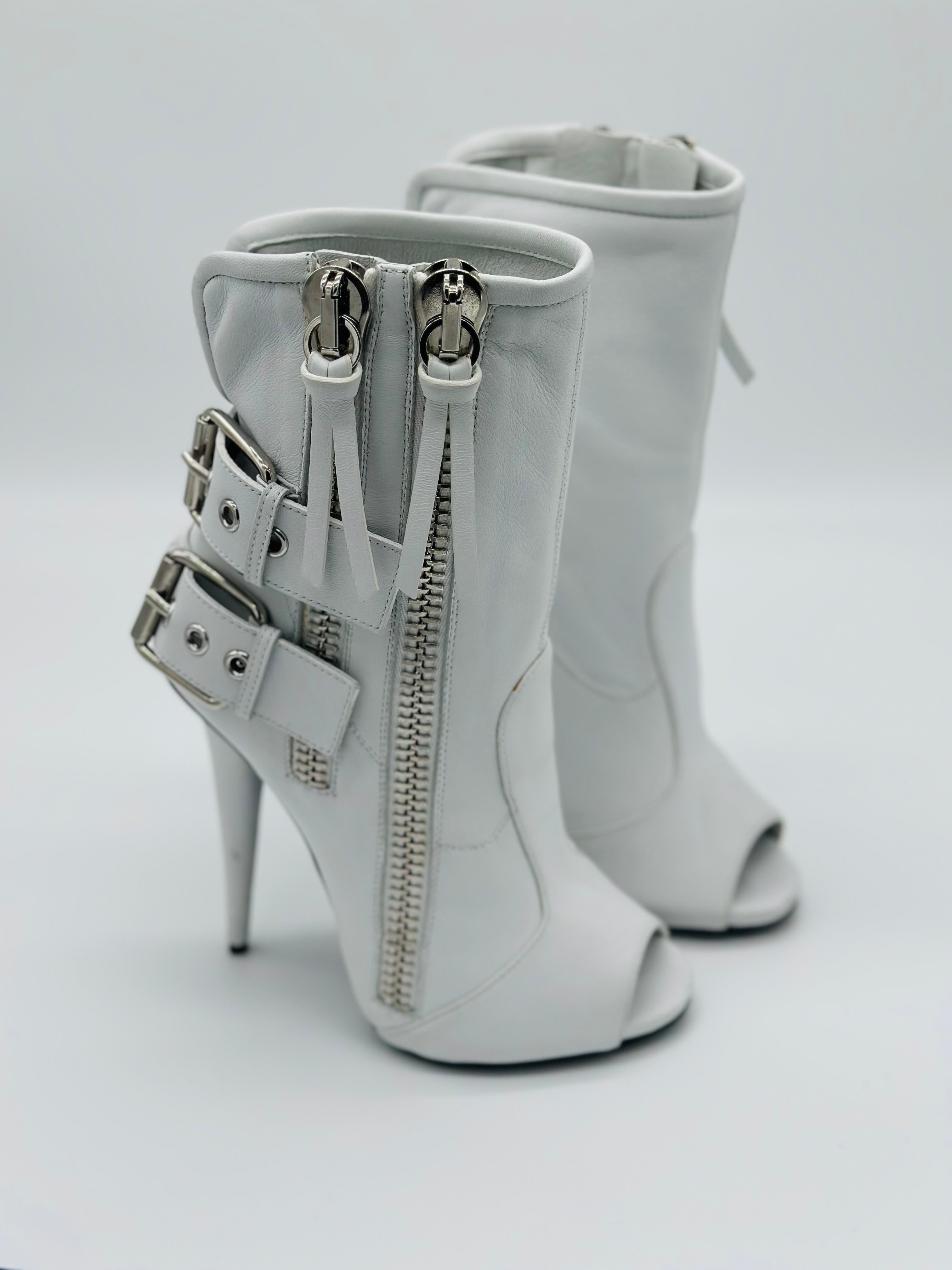 Giuseppe Zanotti Double Biker Peep-Toe Ankle Boot - EU36