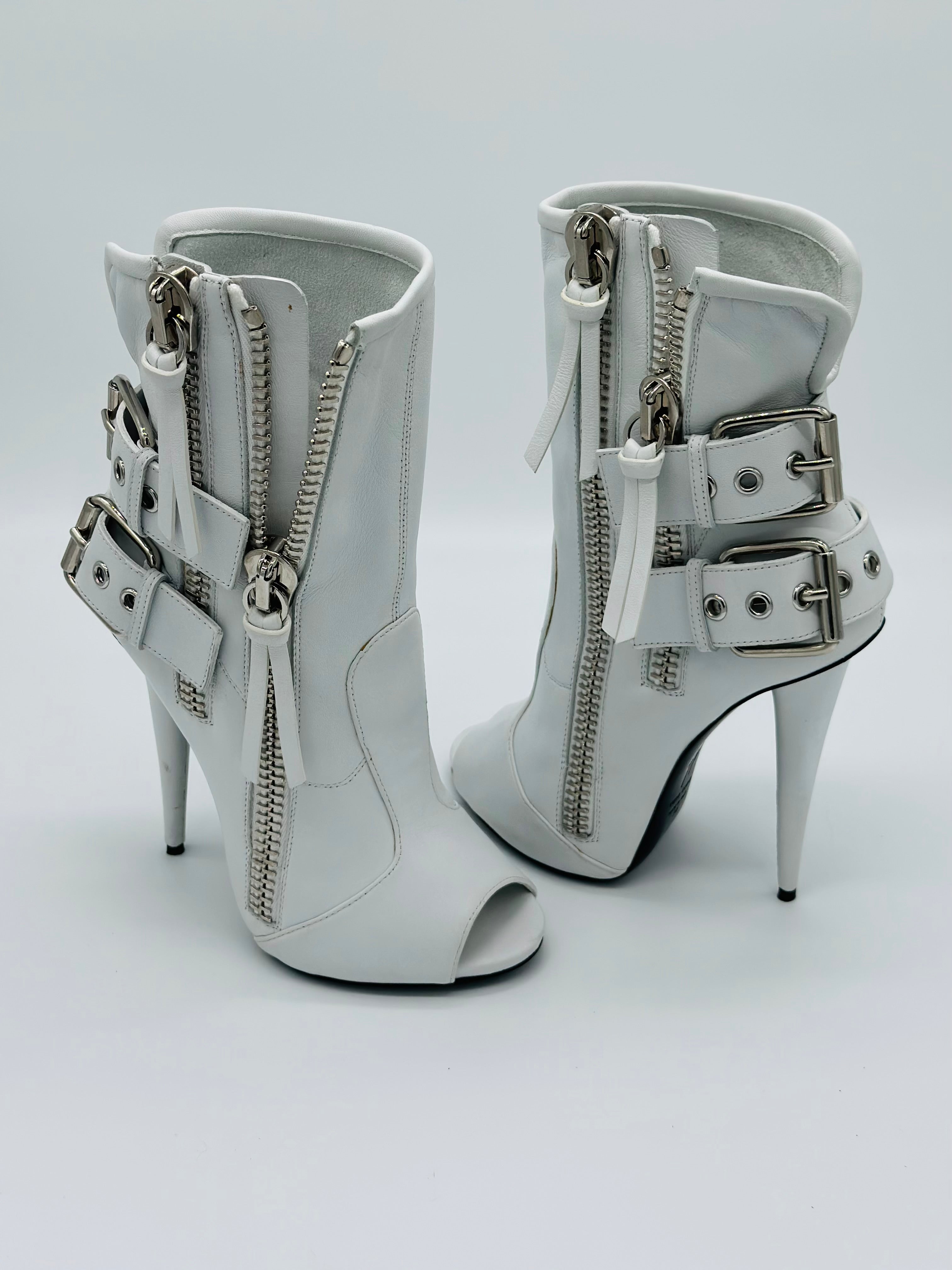 Giuseppe Zanotti Double Biker Peep-Toe Ankle Boot - EU36