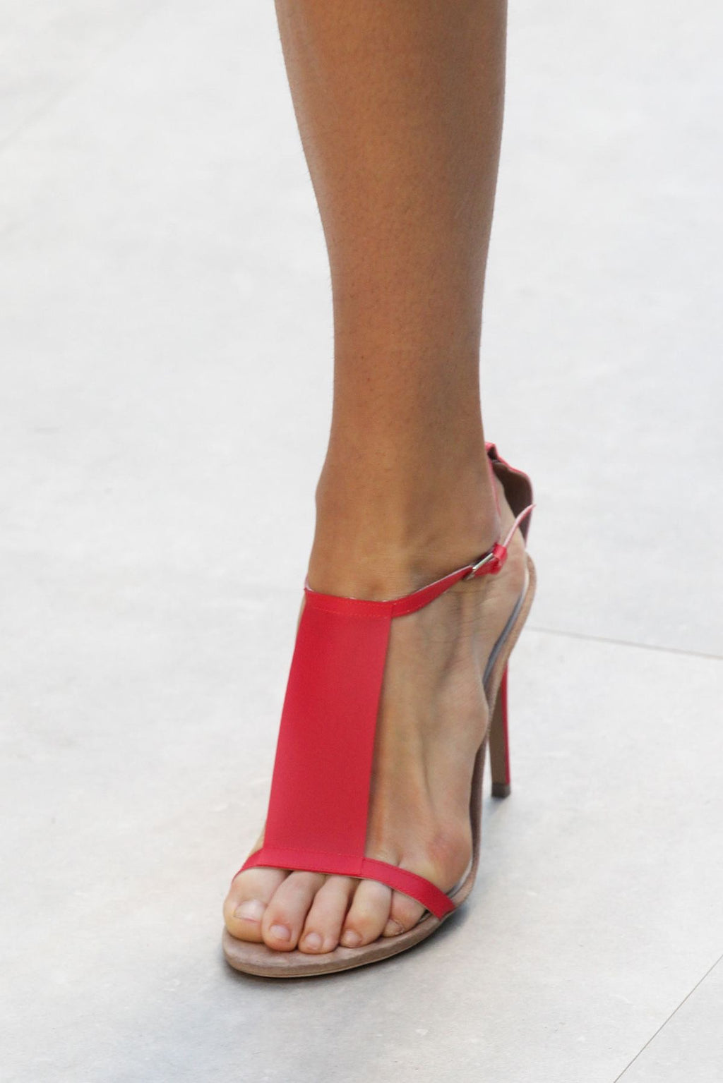 SS2014 Burberry Prorsum T-Strap Vinyl Heel - EU39,5