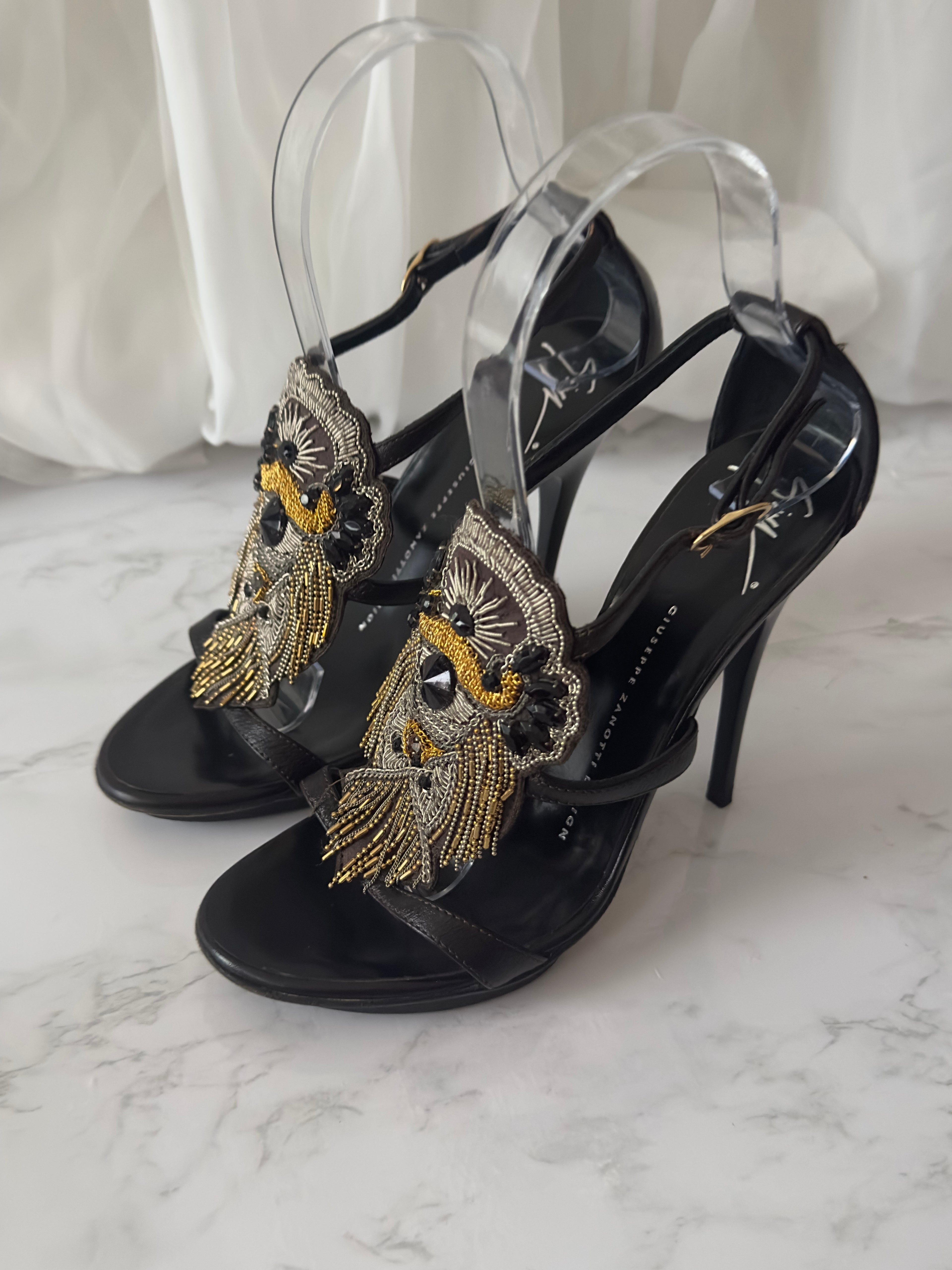 Rare Giuseppe Zanotti Beaded Strappy Sandals - EU36